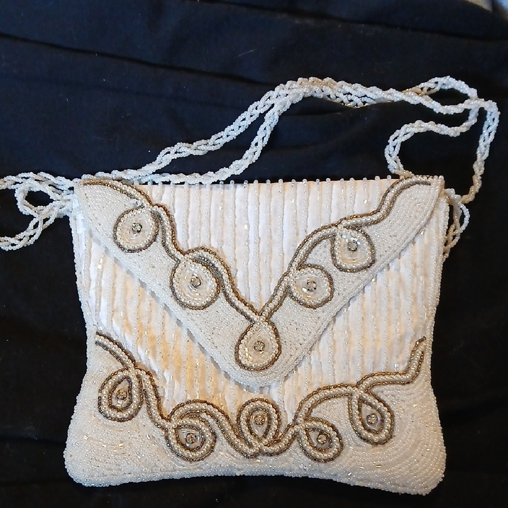 VINTAGE Elegant Cream Hand Beaded Bag